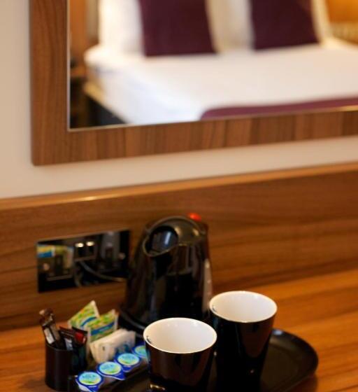 Номер Стандарт Трехместный, Quality Hotel Hampstead