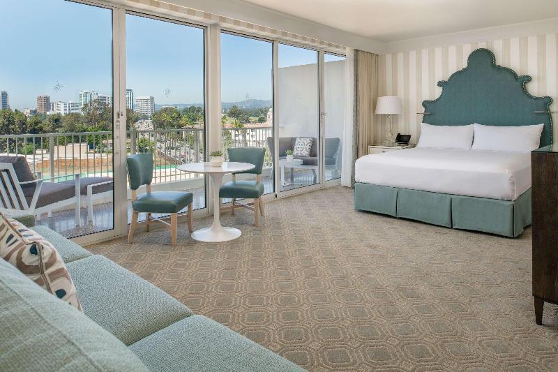 Студия Премиум, The Beverly Hilton