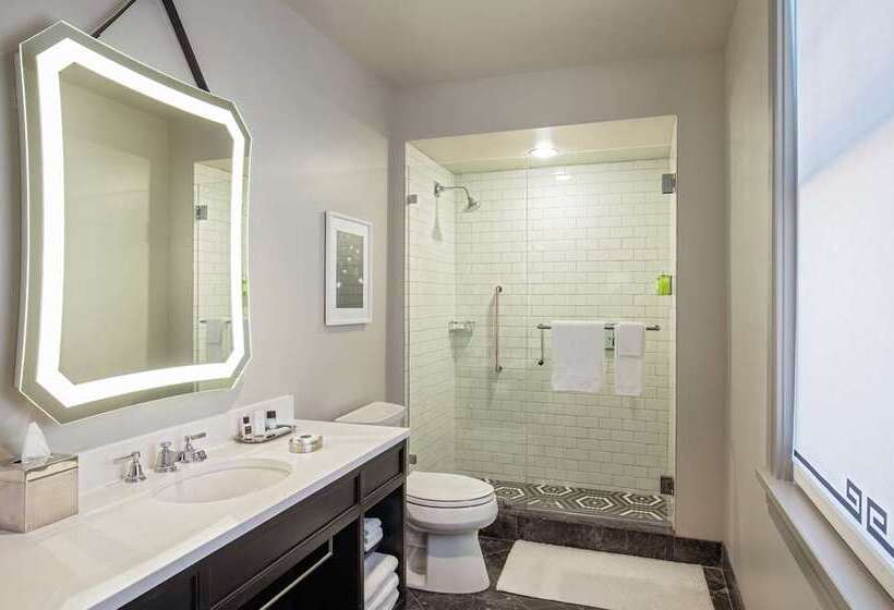 Номер Deluxe Кровать Кинг, The Beverly Hilton