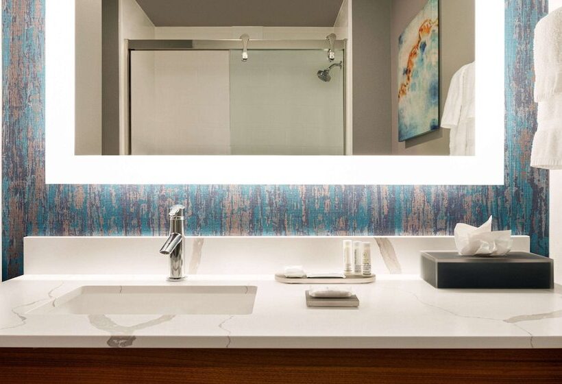Люкс Повышенной Комфортности, La Quinta Inn & Suites By Wyndham Marysville