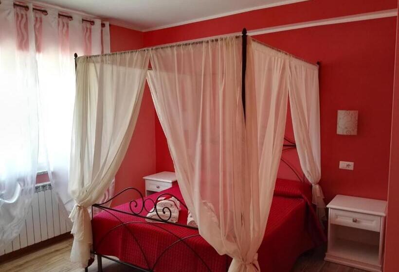 اتاق استاندارد با تخت بزرگ, Nel Verde Di Carinci
