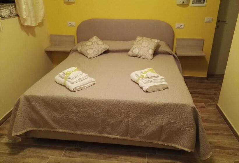 اتاق استاندارد, Nel Verde Di Carinci