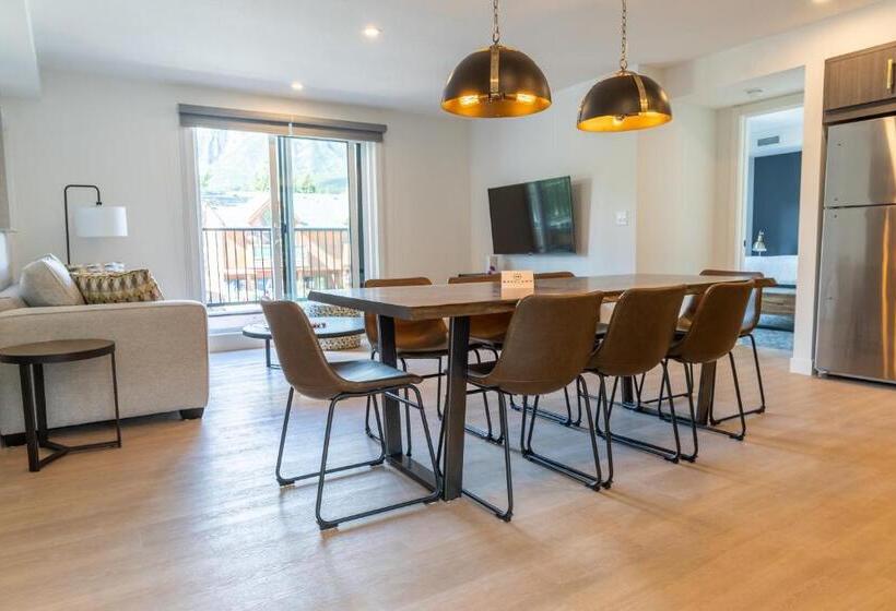 Apartamento 2 Dormitórios, Basecamp Suites Canmore