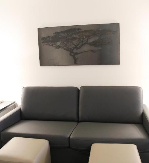 带2个双人床的标准工作室, Best Western Plus Winkler