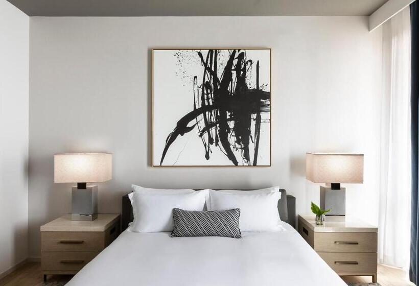 适合残疾人士使用的带超级大床的标准间, Kimpton   Pittman Hotel, An Ihg