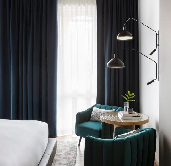 适合残疾人士使用的带超级大床的标准间, Kimpton   Pittman Hotel, An Ihg