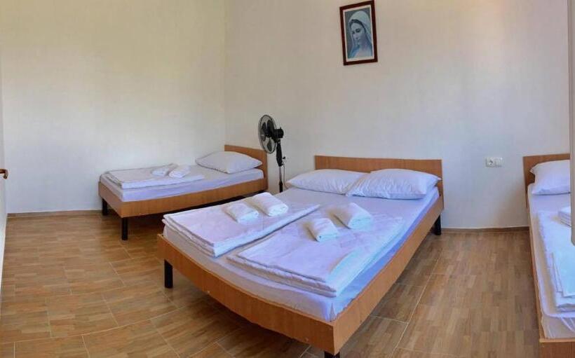 اتاق لوکس, Guesthouse Soče