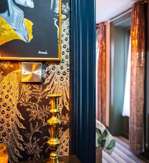 اتاق اکونومی, Jazz House