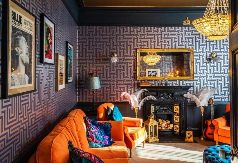 سوییت, Jazz House