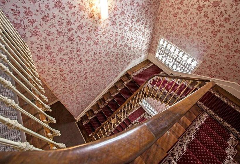 Люкс с Террасой, Chambres D Hotes De Pouzelande