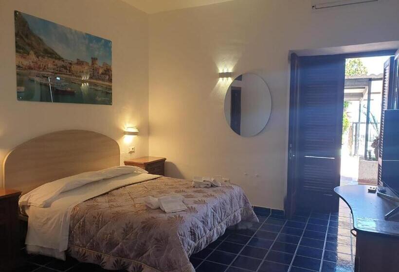 اتاق استاندارد چهار تخته, Mareluna Ischia