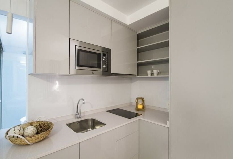 Полулюкс Вид на Море, Coral Ocean View - Adults Only
