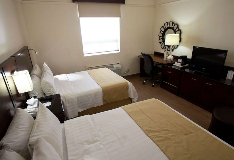 带2个双人床的标准工作室, Best Western Centro Monterrey
