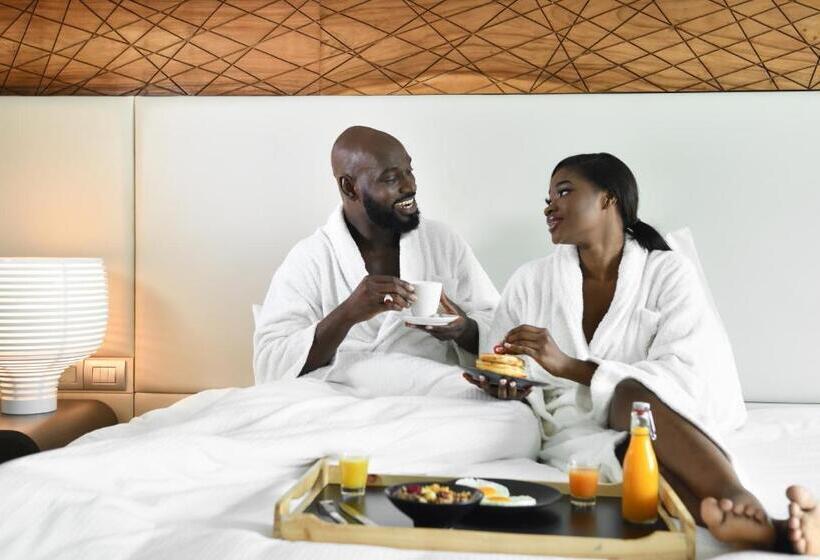 اتاق پرمیوم, Pullman Abidjan