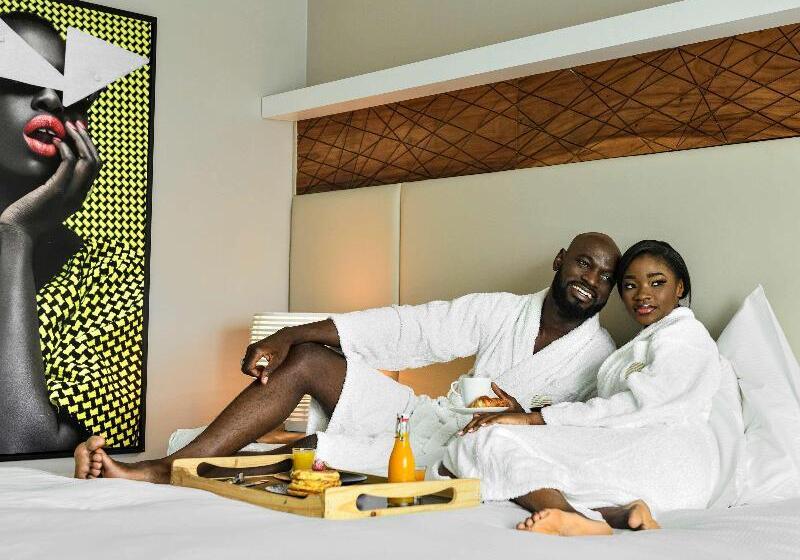 اتاق پرمیوم, Pullman Abidjan
