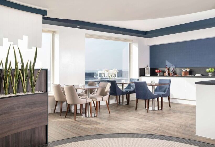 اتاق لوکس, Sofitel London Gatwick