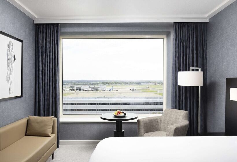 اتاق لوکس با چشم‌انداز, Sofitel London Gatwick