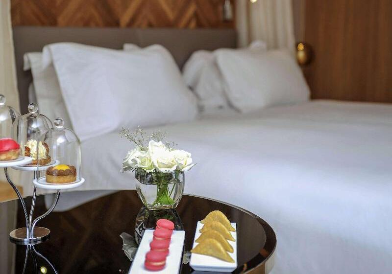 سوئیت جونیور با تخت بزرگ, Sofitel Marrakech Palais Impérial & Spa