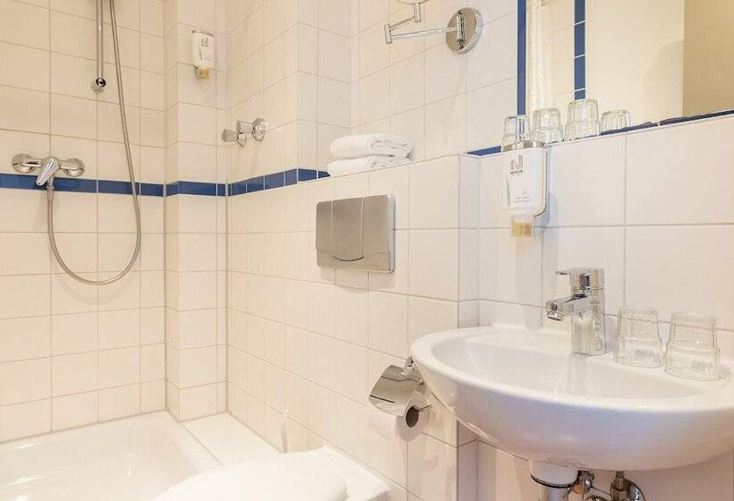 Quarto Triplo Estandar, Aldea Berlin Centrum