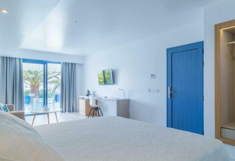 سوییت جونیور, Oasis Lanz Beach Mate