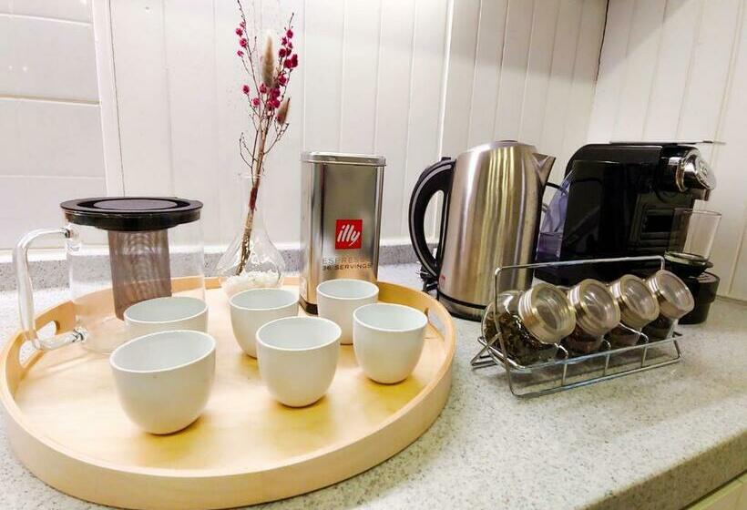 اتاق دوبلکس, Sg Tailored Service Home Near Metro