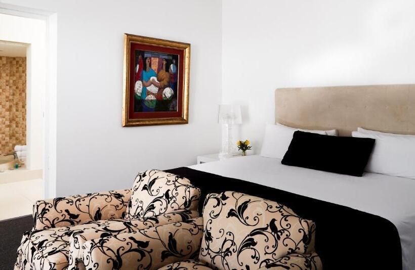 سوییت سوپریور, El Golf Hotel Boutique