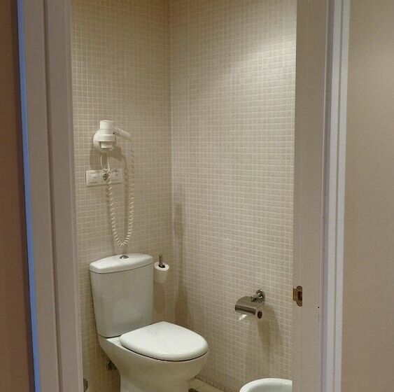 اتاق استاندارد, Flag Hotel Valencia Florazar