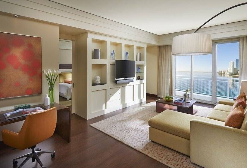 可观景的套房, Mandarin Oriental Miami
