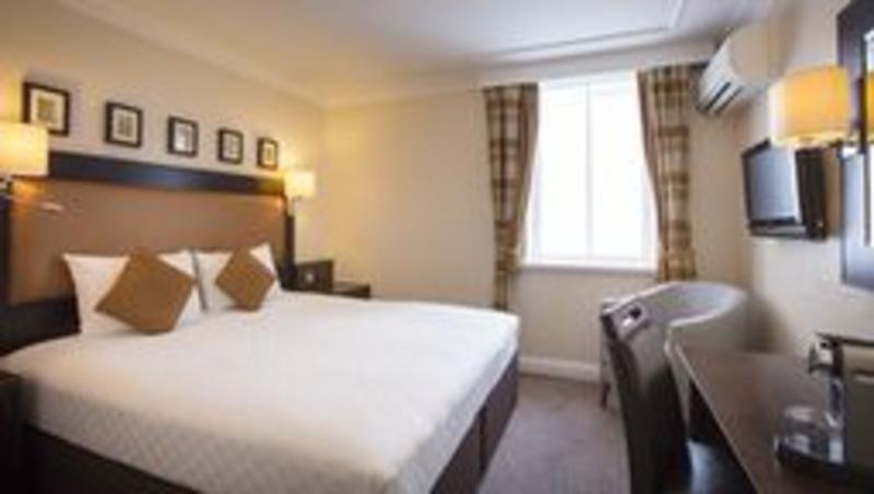 Номер Deluxe, Thistle London Heathrow Terminal 5