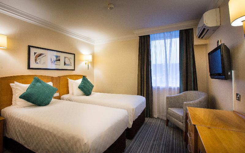Номер Стандарт, Thistle London Heathrow Terminal 5
