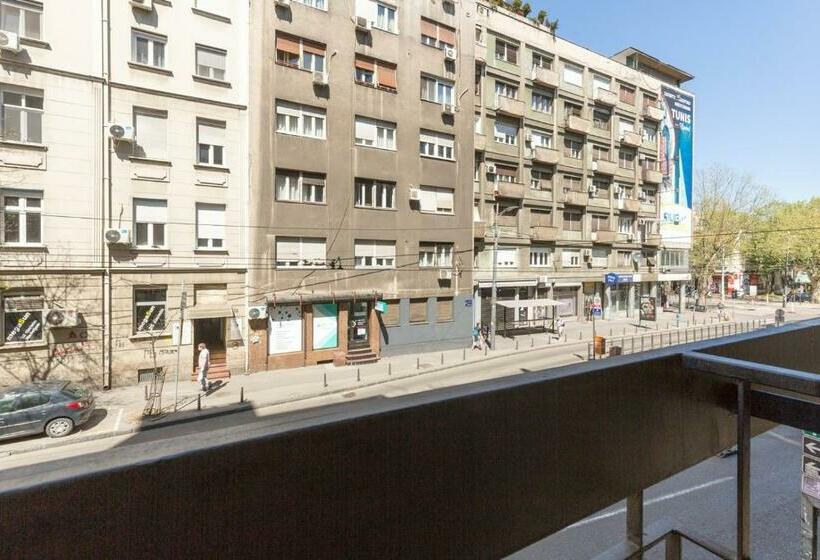 اتاق استاندارد با بالکن, Premium Crown Suites