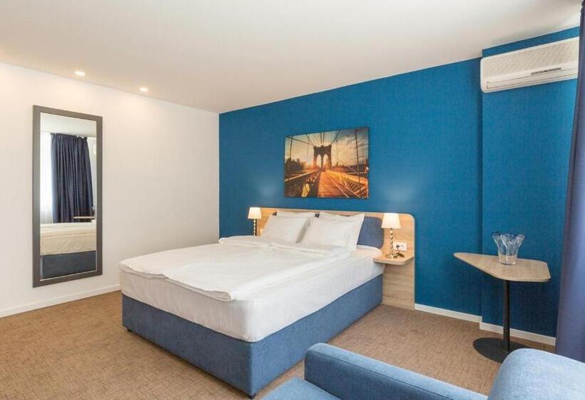 سوئیت 2 خوابه, Premium Crown Suites