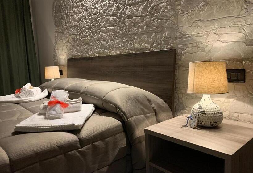 디럭스 룸 킹사이즈 침대, Villa Anna Guesthouse