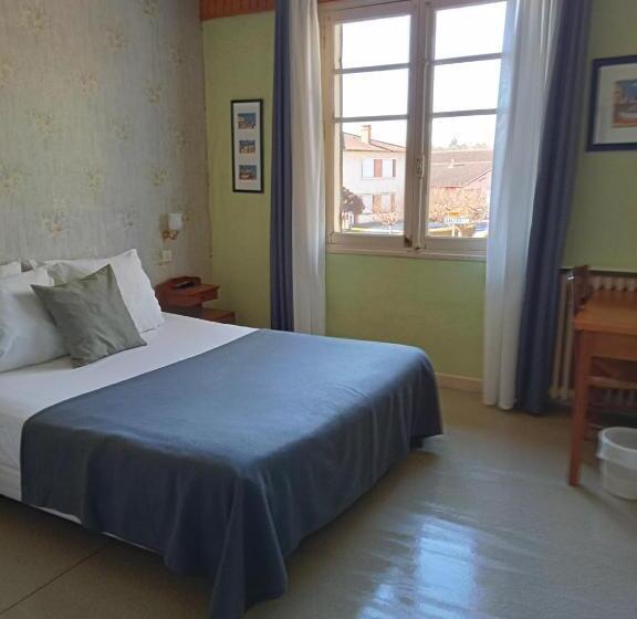 Номер Стандарт Трехместный, L'auberge De Lugos