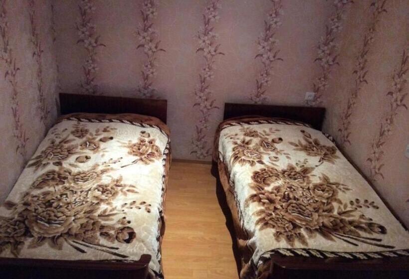 Дом 2 Спальни, Anna B&b