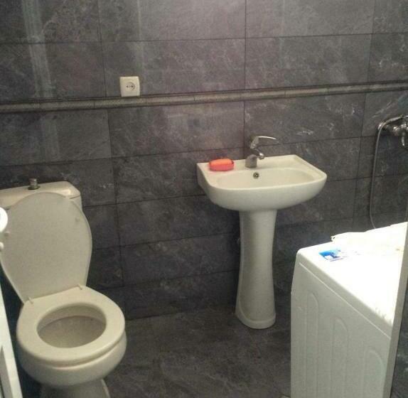اتاق استاندارد سه نفره, Guest House Gelit