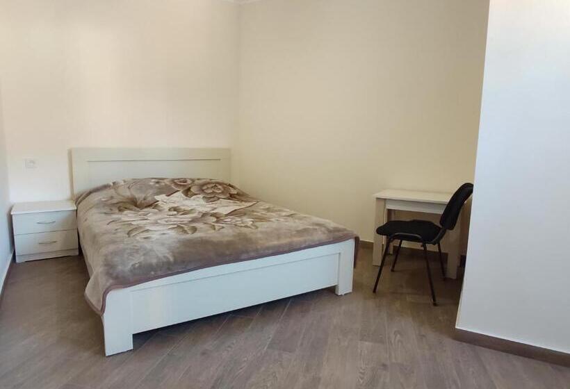 اتاق استاندارد, Guest House Gelit
