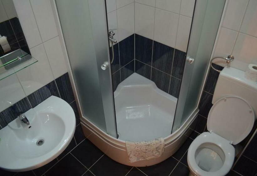 اتاق استاندارد یک نفره, Rooms Guardian