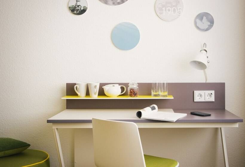 Standardzimmer mit Salon, Vienna House Easy By Wyndham Berlin Prenzlauer Berg