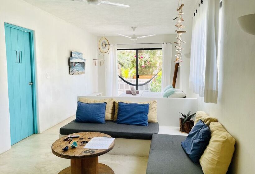 Suite with Views, Lunarena Barefoot