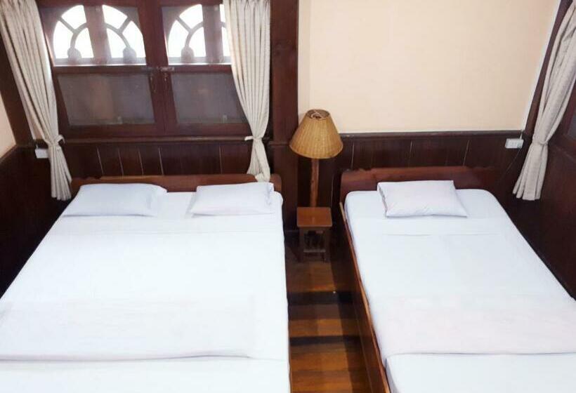 اتاق استاندارد, Anouxa Riverview Guesthouse