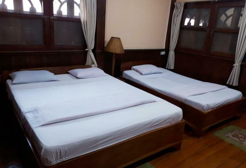 اتاق استاندارد, Anouxa Riverview Guesthouse