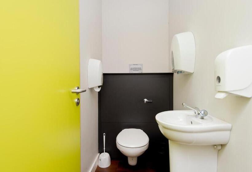 Хижина, Yha Manorbier