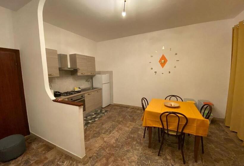 Апартаменты 2 Спальни, Ristorante Centosedici