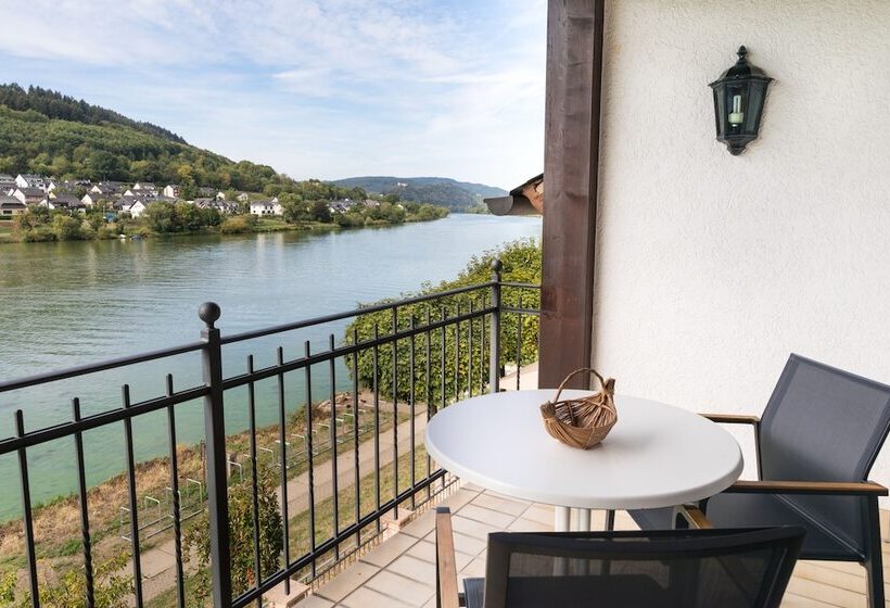 Deluxe room with river view, Garni Café Im Hamm