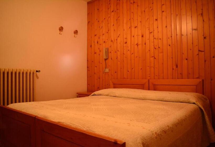 اتاق اکونومی, Albergo Alpina