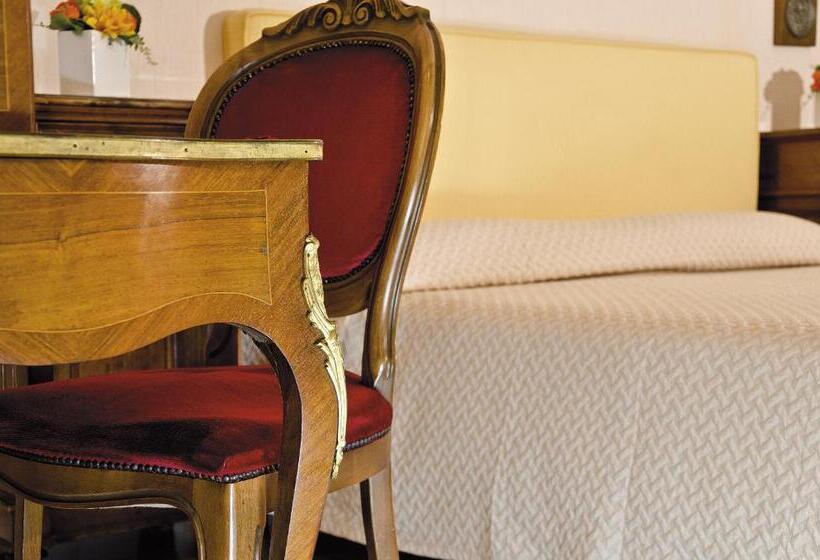 Номер Стандарт, Leonardo S B&b