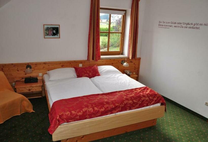 スタンダードルーム, Des Glücks   Landhotel Fischl