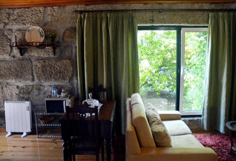 Студио Стандарт Вид на Сад, Casa Do Carvalho