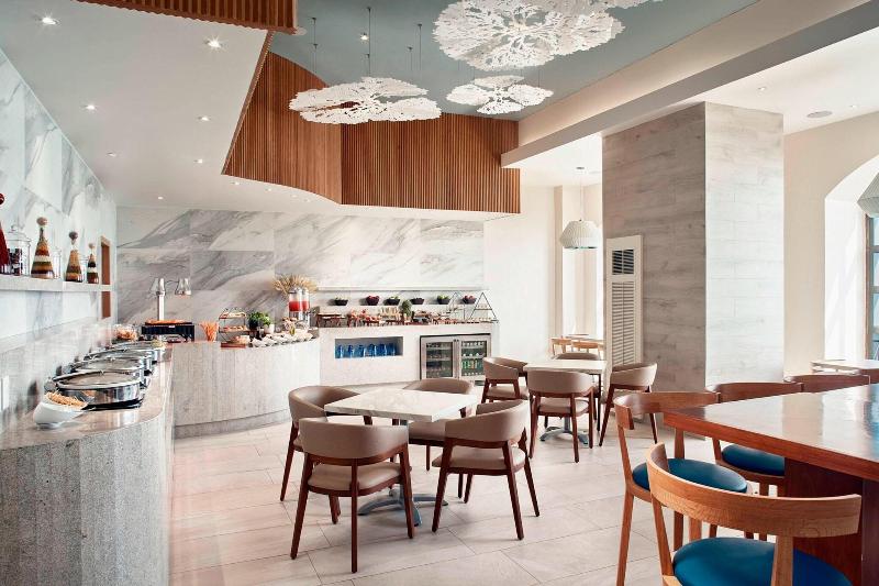 Люкс Клуб, Jw Marriott Cancun Resort & Spa